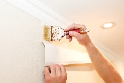 Pose de papier peint à Bouquetot — revêtements muraux et toiles de verre